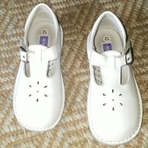 L'Amour White Leather Mary Jane Shoes size 12